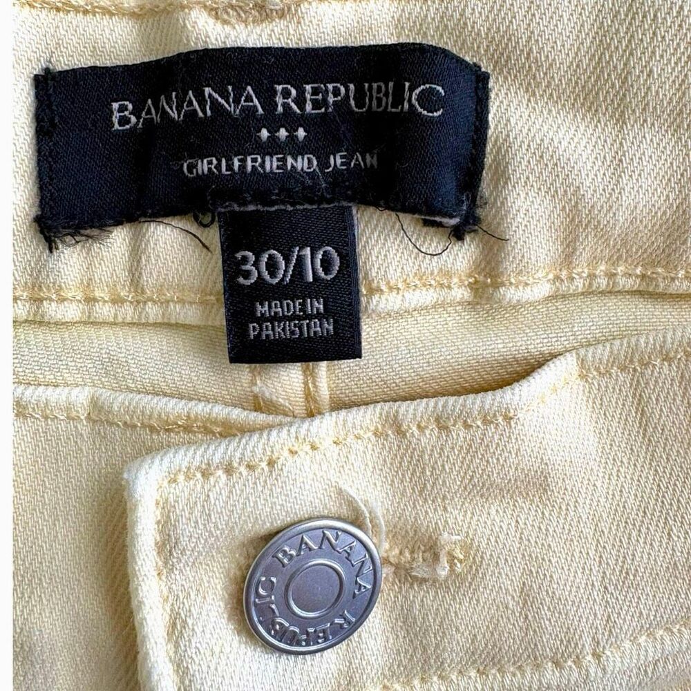 Banana Republic Butter yellow Girlfriend Jeans Size 10 Straight leg 5 Pocket - Picture 4 of 6